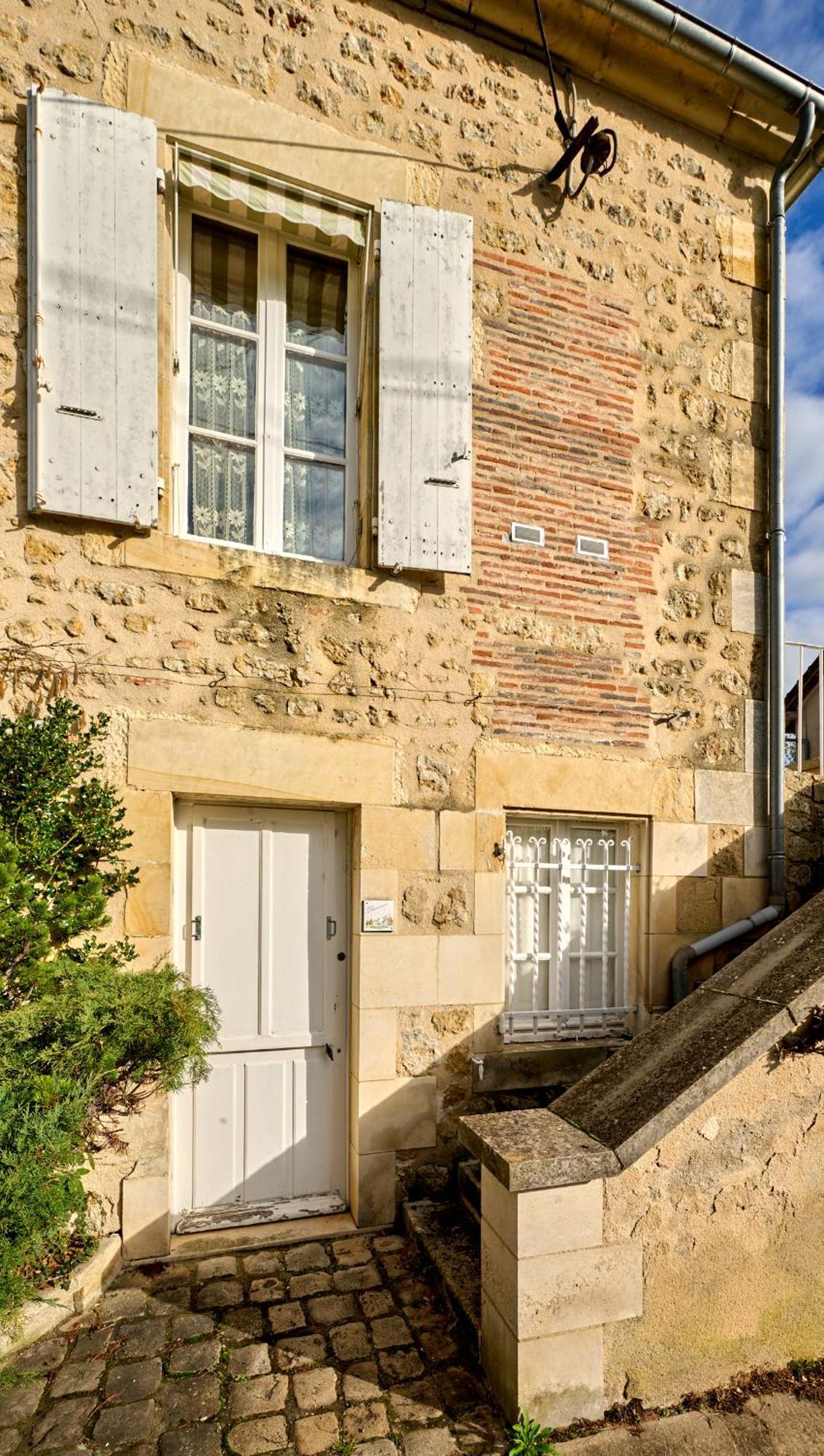 Le Nid Du Marinier Apartment Cuffy Bagian luar foto